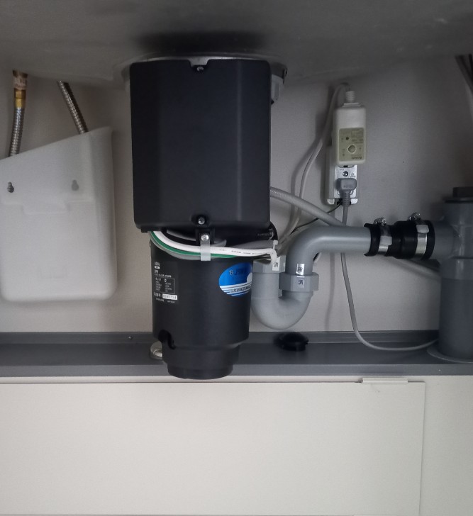 リクシル（LIXIL / INAX）ディスポーザ交換工事