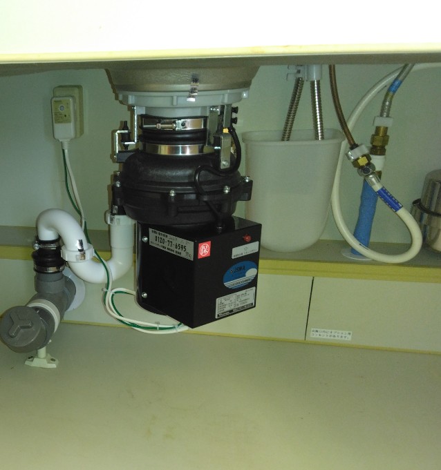 安永エアポンプ（Yasunaga） ディスポーザの交換工事