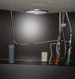 リフォーム工事に伴うディスポーザの取り付け