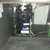 安永エアポンプ　 ディスポーザの交換工事