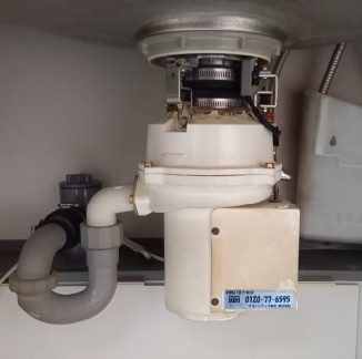 安永エアポンプ　 ディスポーザの交換工事