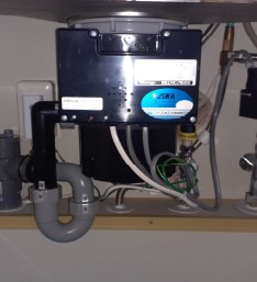 安永エアポンプ　 ディスポーザの交換工事