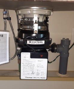 安永エアポンプ　 ディスポーザの交換工事