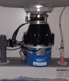 テラル　ディスポーザの交換工事