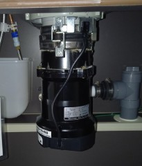 安永エアポンプ　 ディスポーザの交換工事