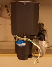 テラル　ディスポーザの交換工事